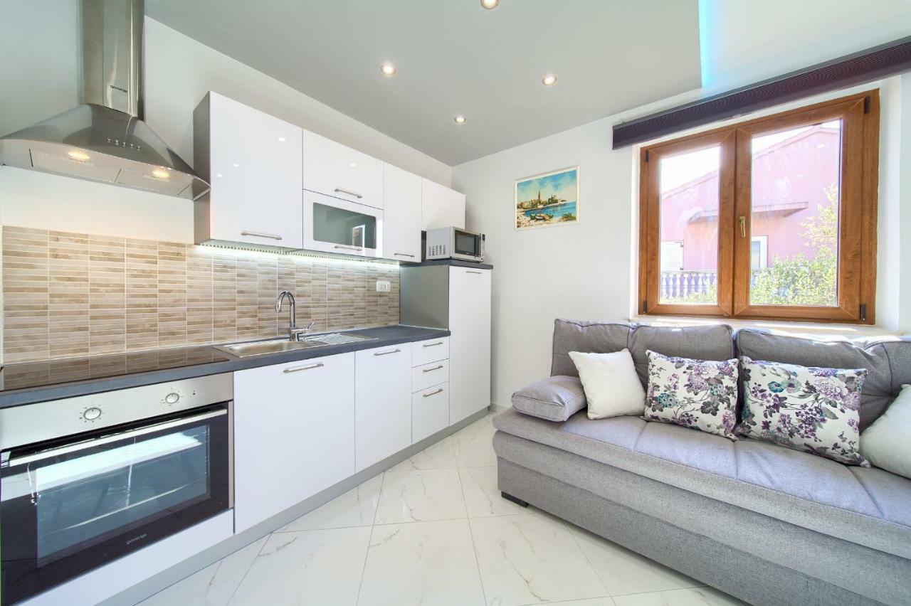 Nadija Studio Apartmani Krk Town Exterior photo